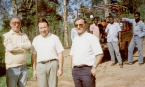 Leonardo Esnaola a la izquierda con Juan Cruz Juaristi e Isidro Uzkudun